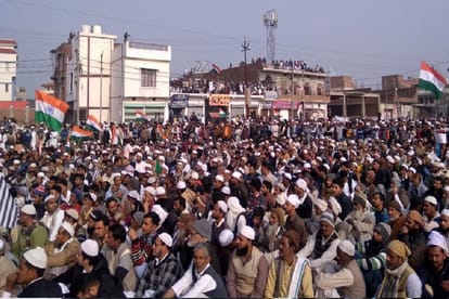 Protest against the citizenship law in Deoband, turned into Cantonment, police force deployed