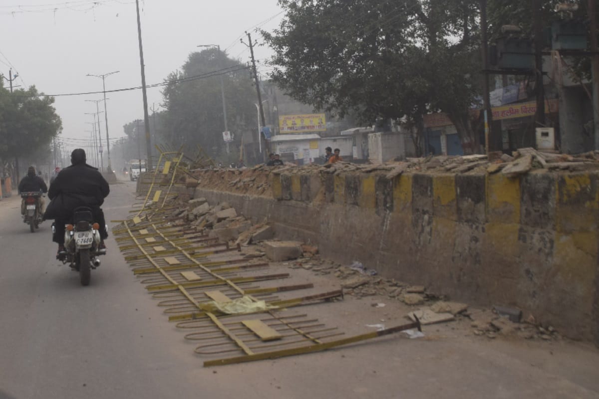 Meerut violence, CAA protest, Municipal corporation sues miscreants for breaking the dividers