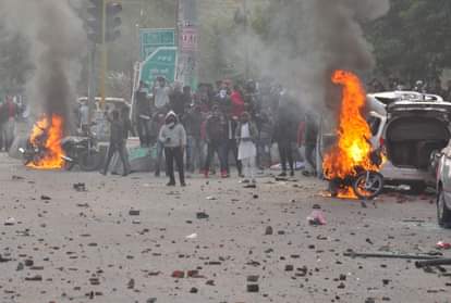 लखनऊ में हुई हिंसा का एक दृश्य। (फाइल फोटो।)