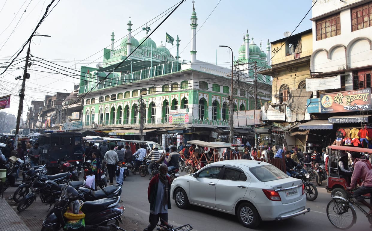 On the second day of all-round protest, there was peace and tranquility in the city