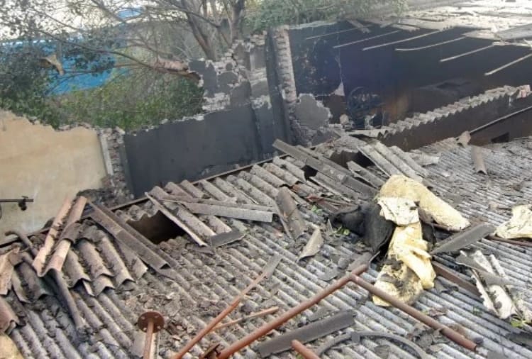 workers death due to boiler explosion in factory, 3 colleagues injured