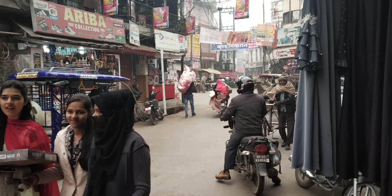 intelligence agencies report, foreign traders think big violence in yogi adityanath city gorakhpur