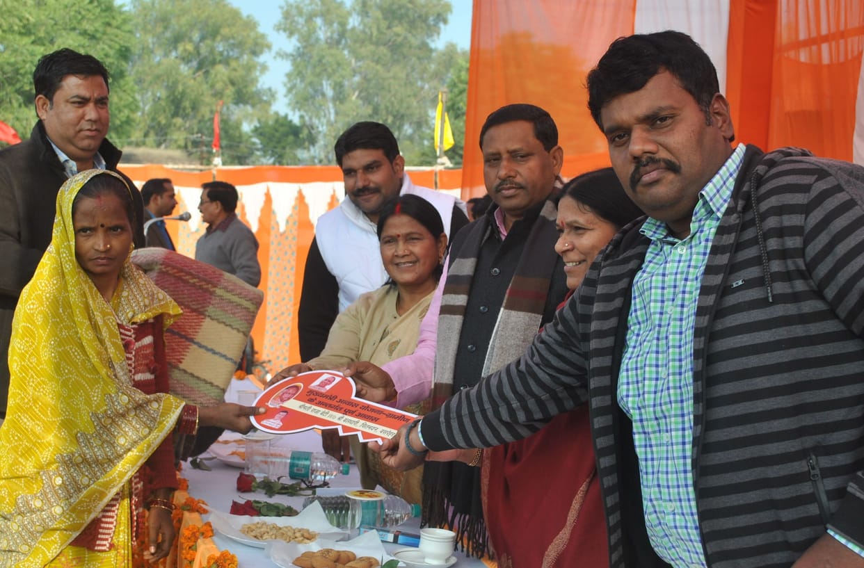 53 farmers, cattle ranchers and fishermen honored