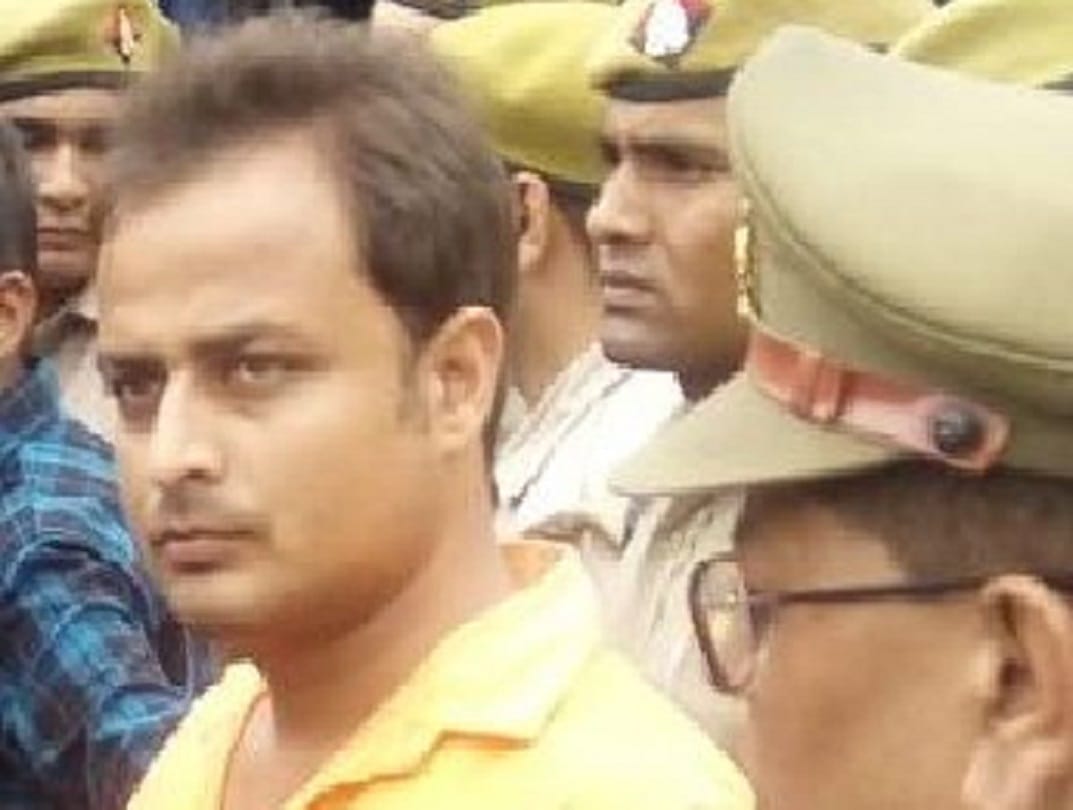 Vikram accused of seeking ransom from Chinmayanand released on bail