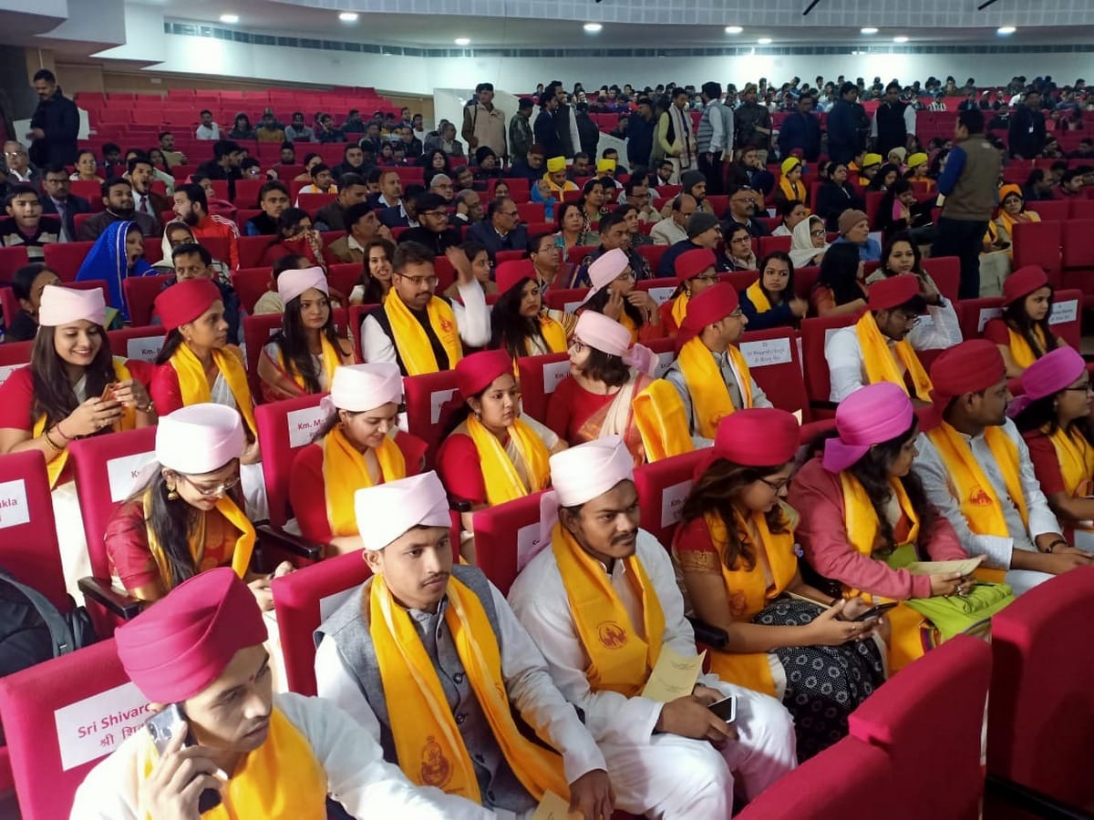BHU 101st convocation students get gold medal degrees Malviya birth aniversery celebration