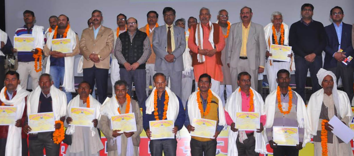 40 farmers honored on Kisan Samman Diwas