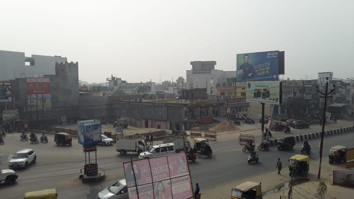 gorakhpur latest weather update, fog weather at night gorakhpur