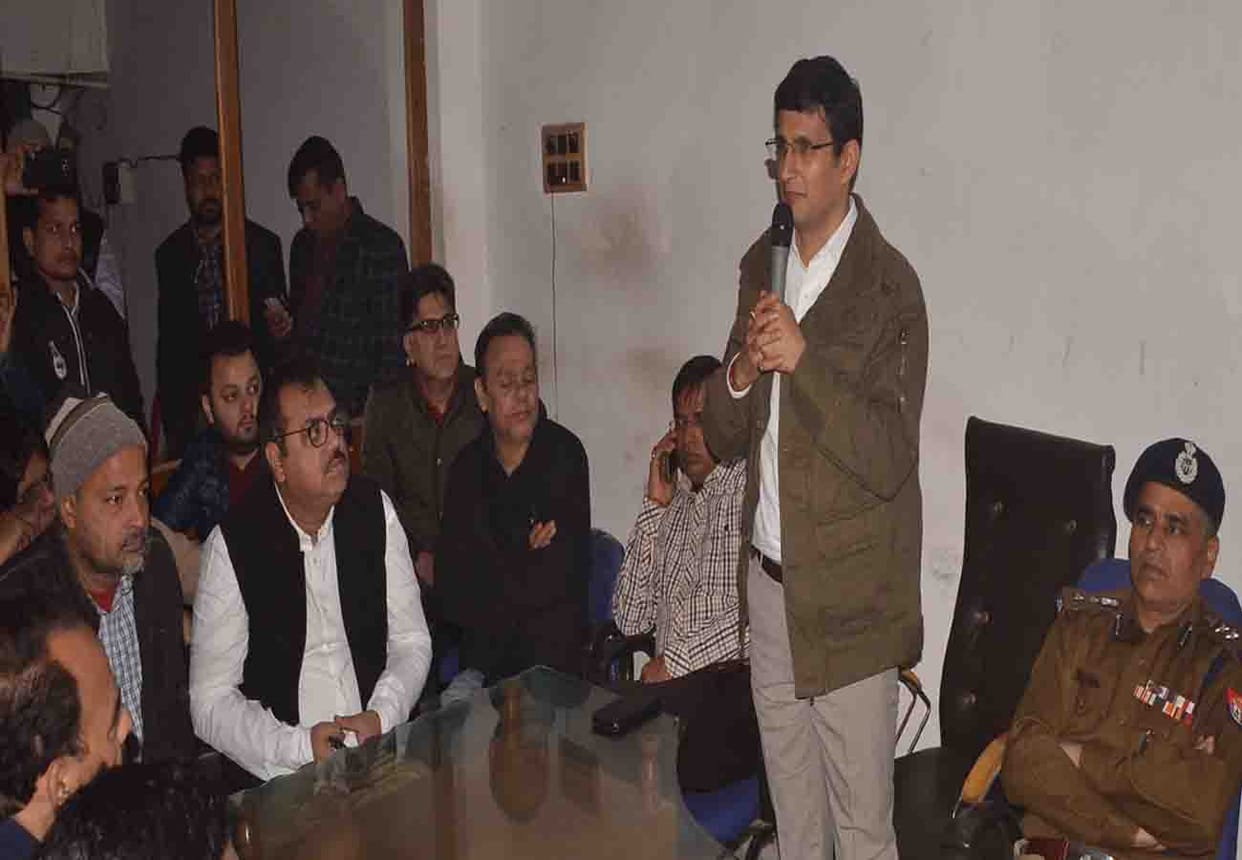 DM himself told situation, said Kanpur now infamous for violence in entire country after pollution