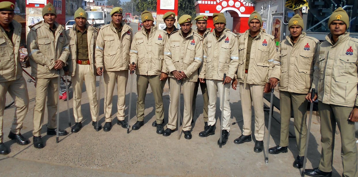 caa, police, kasganj,