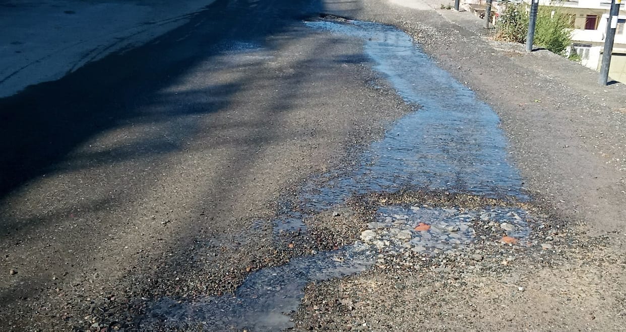 Drinking water being wasted on the roads