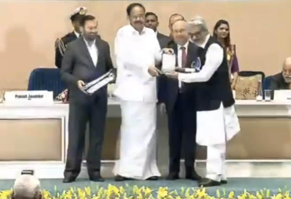 66th National Film Awards Amitabh Bachchan Vicky Kaushal Akshay Kumar