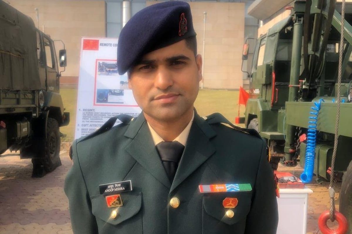 Major Anoop Mishra of the Indian Army developed full body protection bulletproof jacket