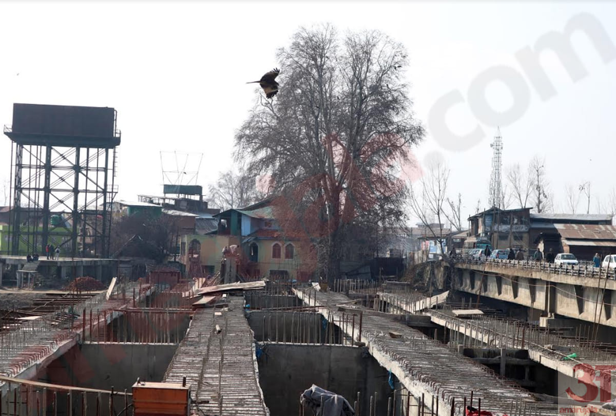 40-Year-Old Mosque To Be Removed For Bridge Over Jhelum River Srinagar Kashmir