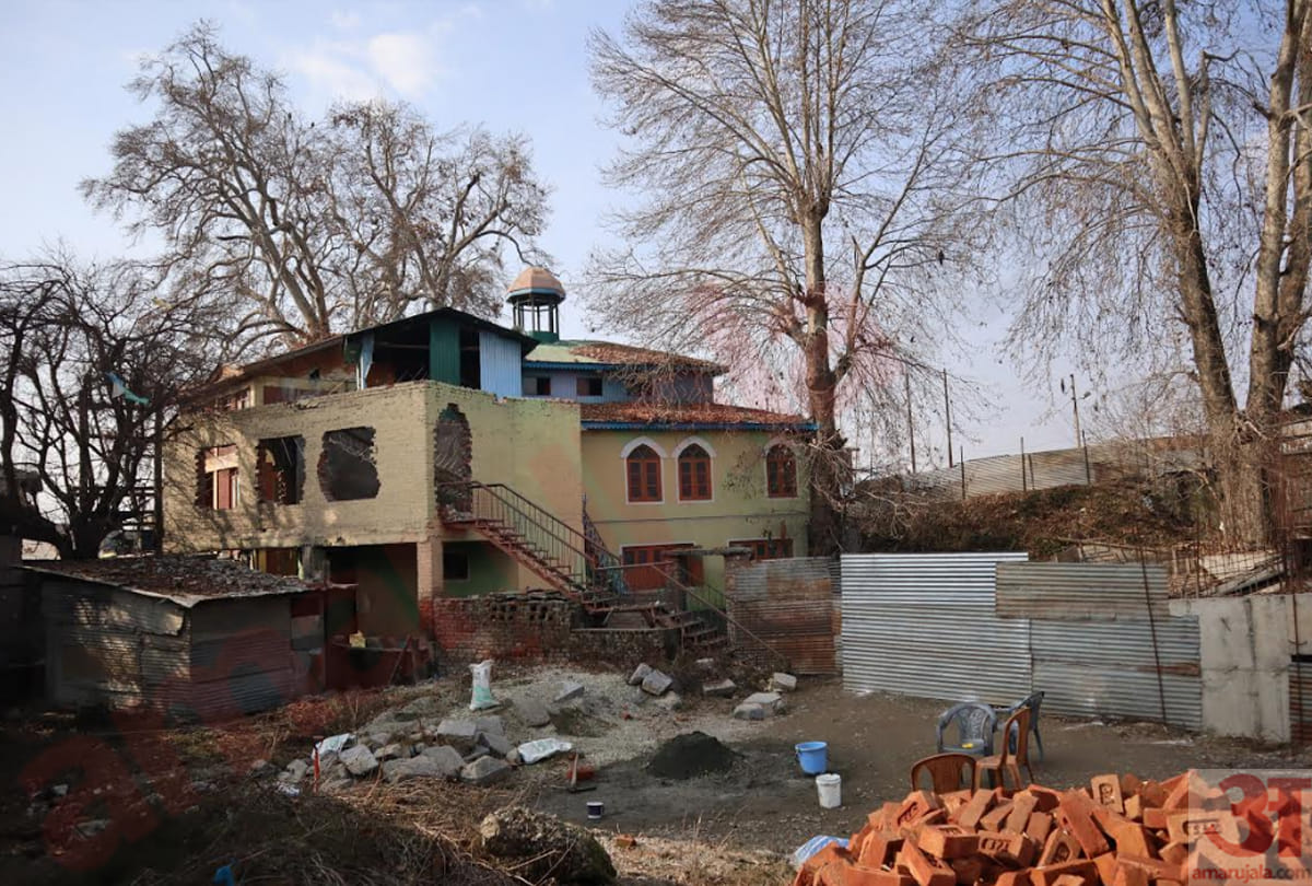 40-year-old mosque to be removed for bridge over Jhelum Kashmir; dispute had been going since 2002