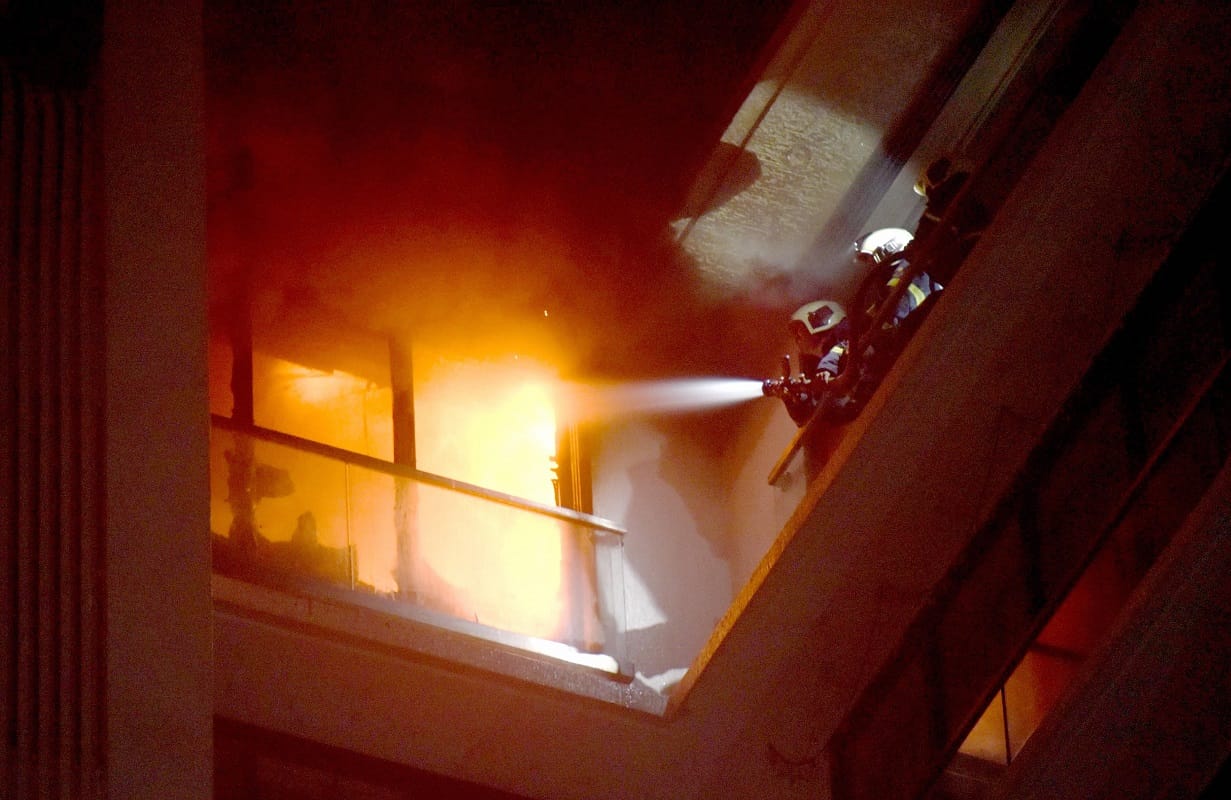 Fire breaks out at Labh Shrivalli building in Vile Parle West, Mumbai