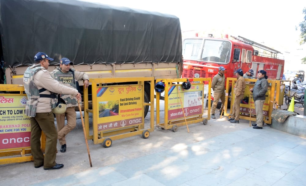 Citizenship Amendment Act : Dehradun Gandhi Park gate closed, heightened vigil on UP border