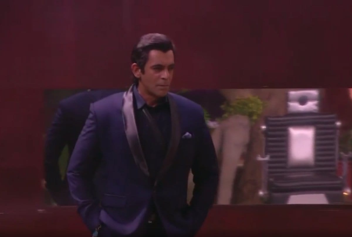 After Weekend ka vaar in Bigg Boss 13 Sunil Grover as Salman Khan Enters House with Slap Fun Game