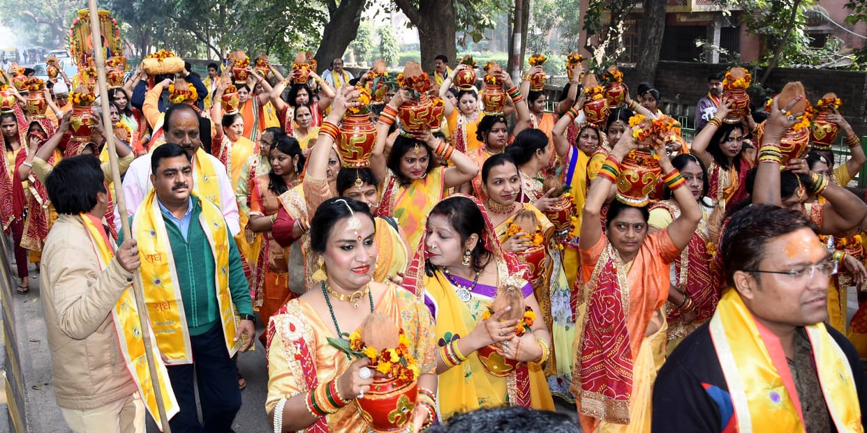Thousands gathered in Khatu Shyam Bhajan evening