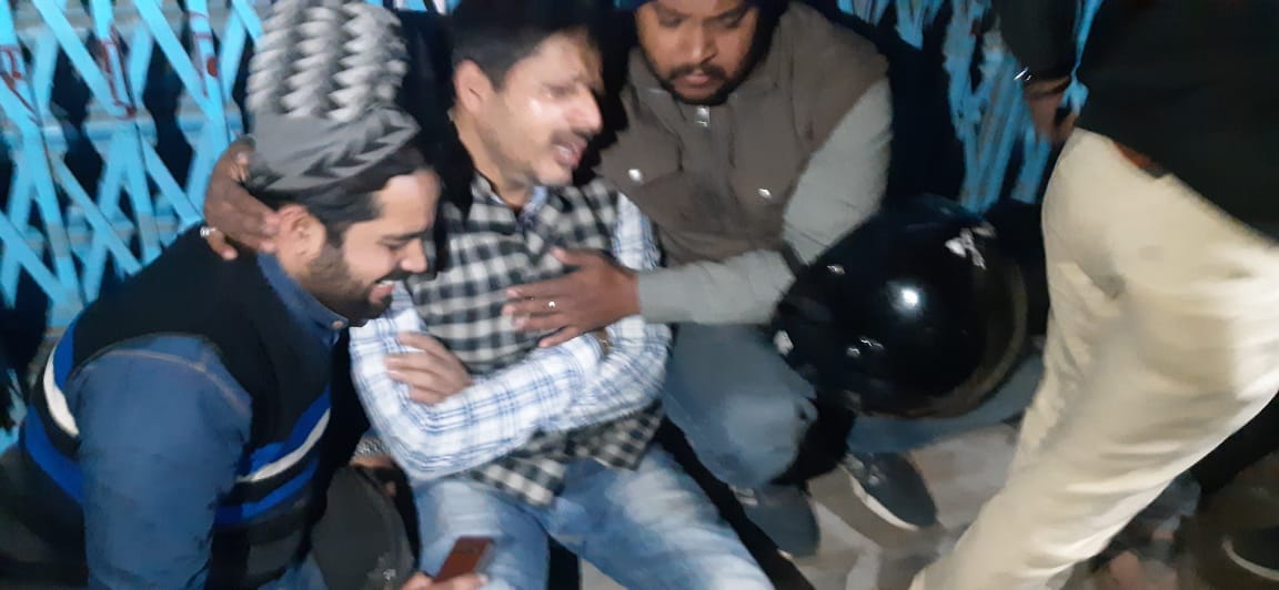 Varanasi: Courageous criminals not getting beaten up, jewelers businessman shot dead, robbed