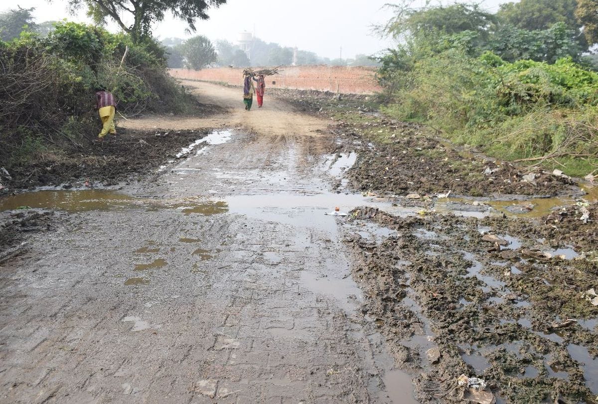 Surya Grahan Solar Eclipse December 2019 importance of Yamuna Snan on akrur ghat vrindavan