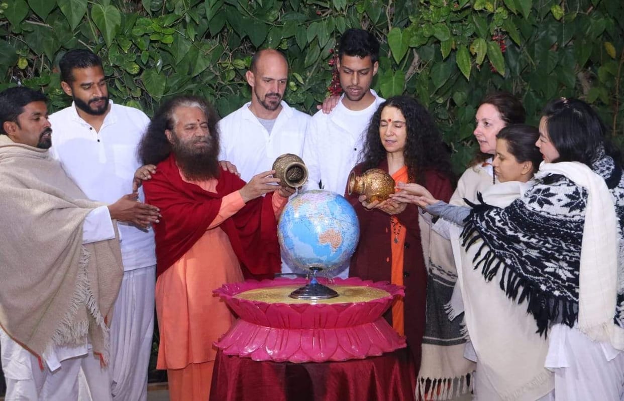 Meditate on the wealth of meditation more than money: Swami Chidanand