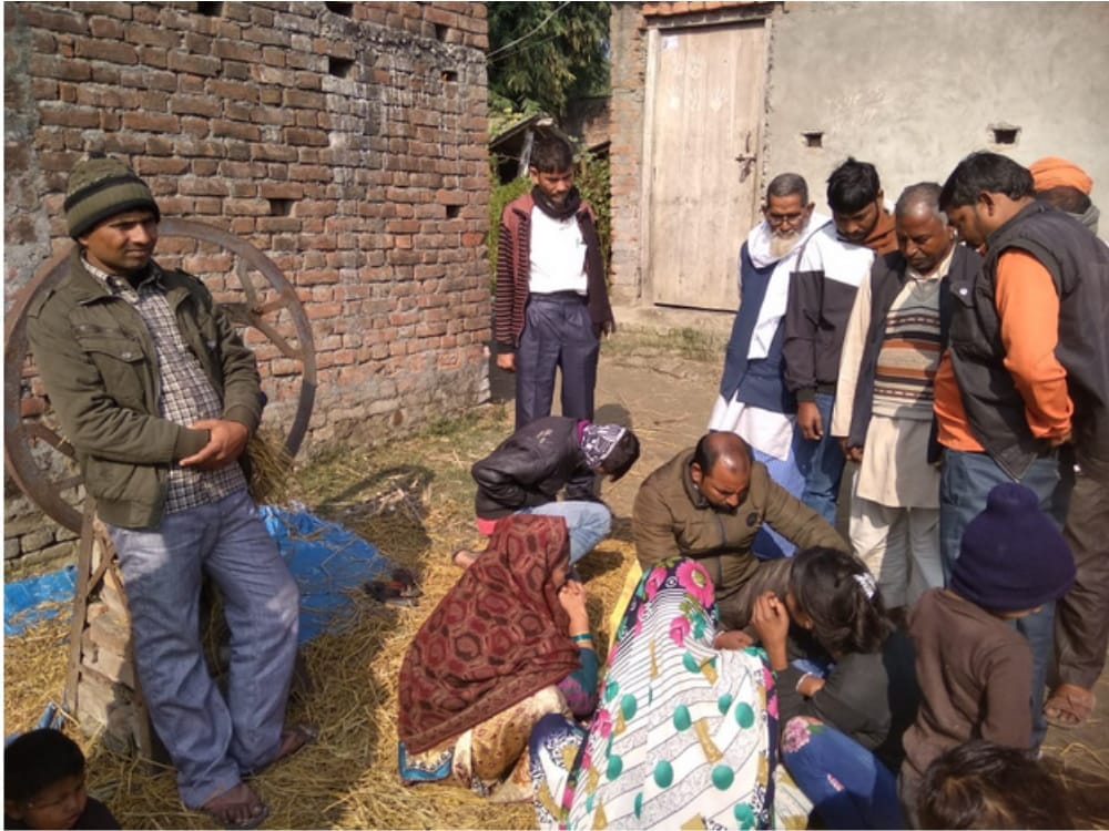 handicap boy burn alive at maharajganj, police post head against action