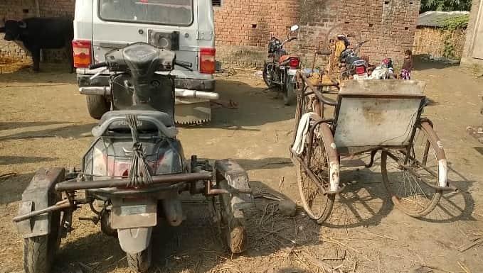 handicap boy burn alive at maharajganj, police post head against action