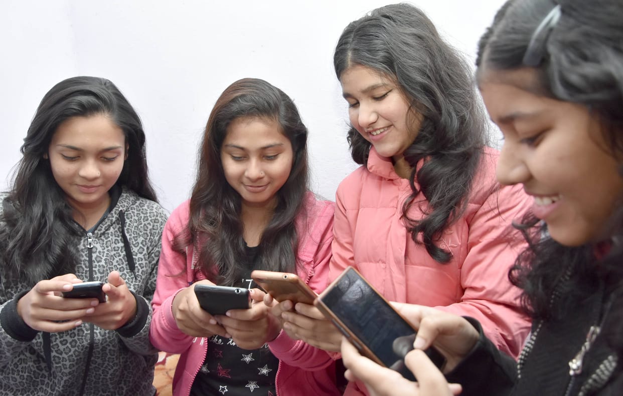 Faces blossomed as soon as the internet is banned