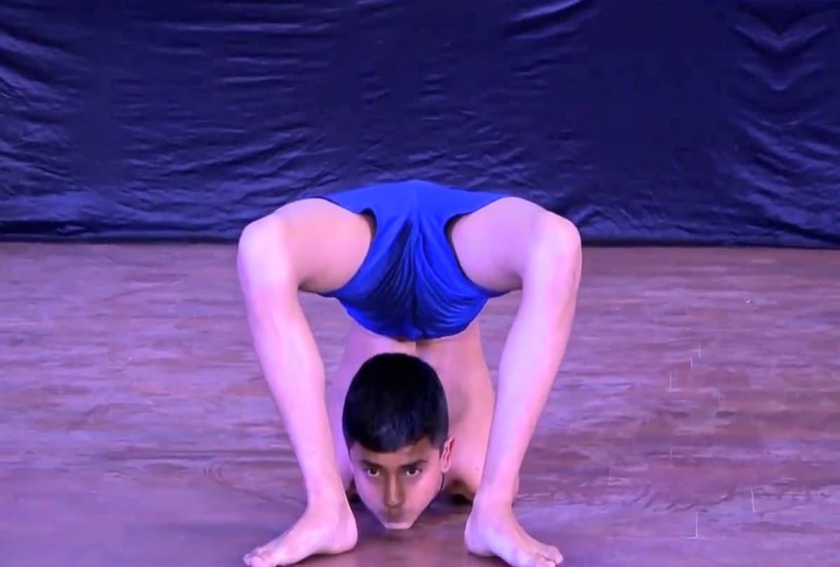 Harsh started yoga from fifth grade, now made in Guinness World Record