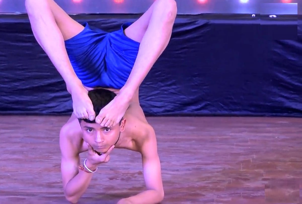 Harsh started yoga from fifth grade, now made in Guinness World Record