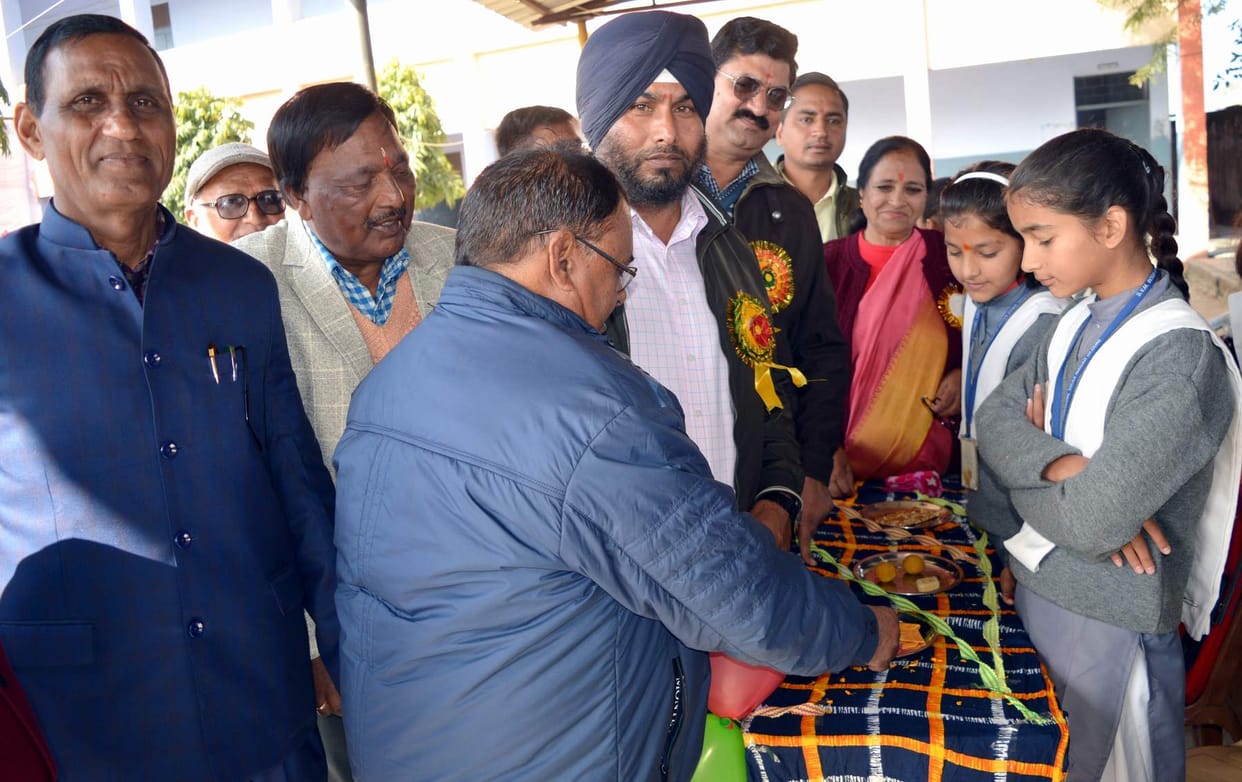 Students showed skill in math fair