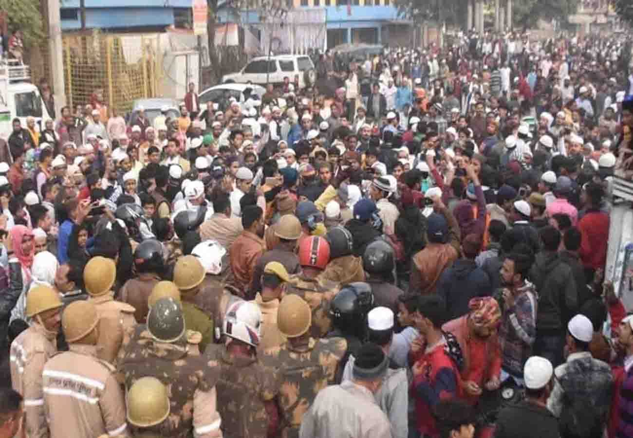youths killed in Kanpur violence, family members will report the murder against police