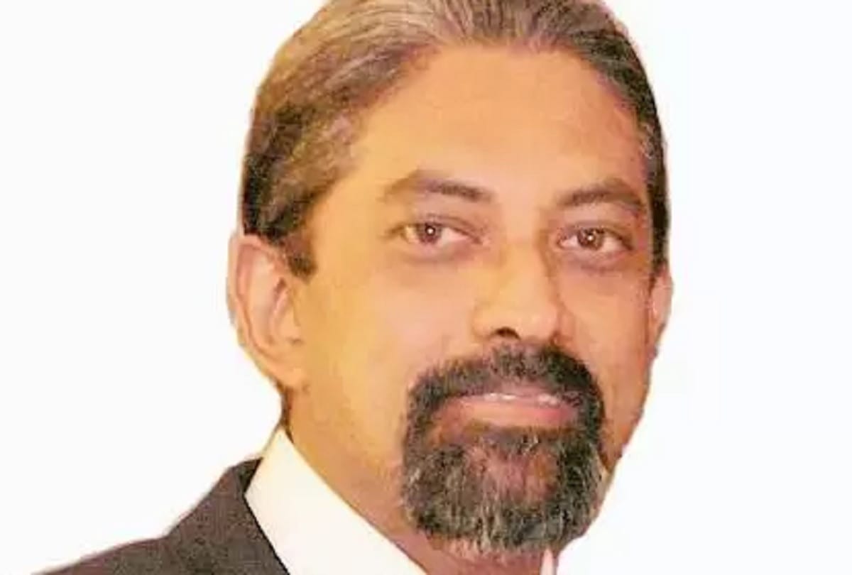South Africa Independent news channel Indian origin head Kanthan Pillay sacked over racist remarks
