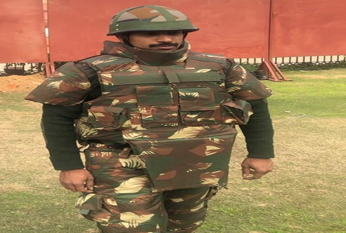 Major Anoop Mishra of the Indian Army developed full body protection bulletproof jacket