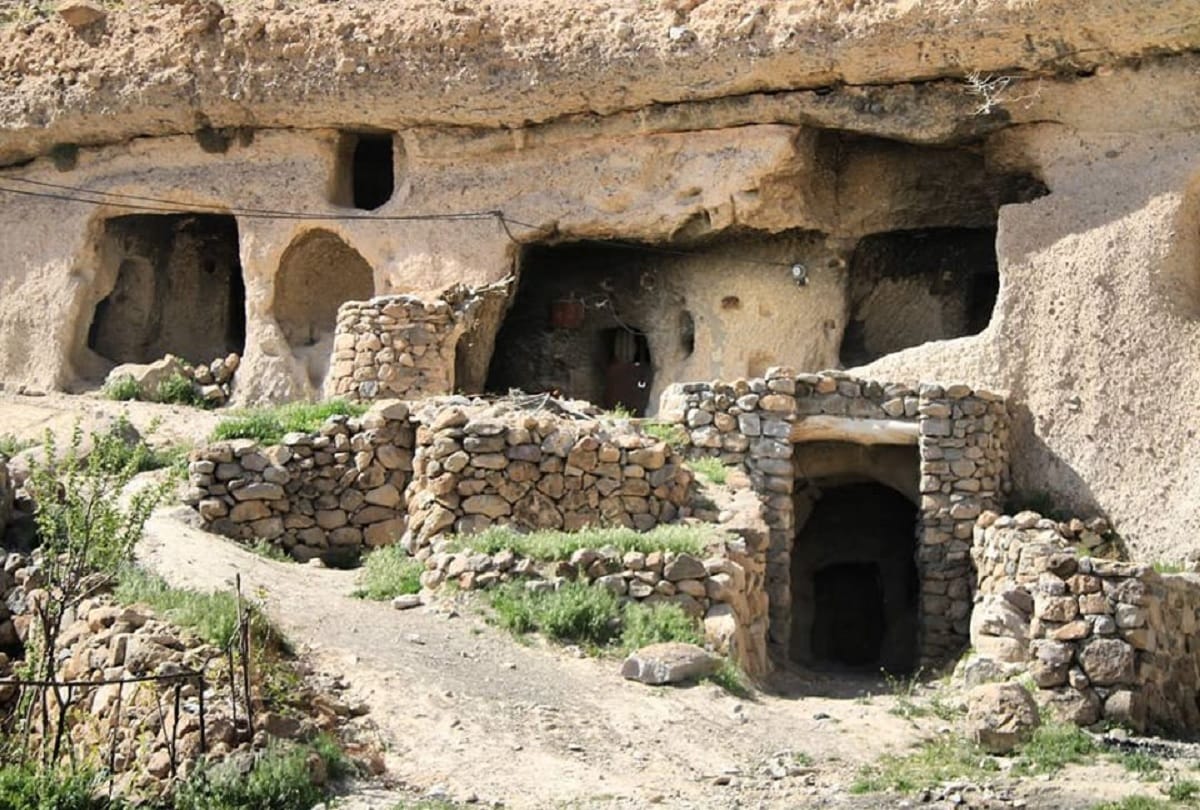 Incredible Iranian Rocky Village Meymand Where people still live