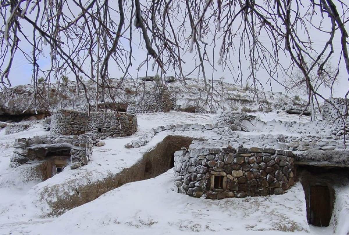 Incredible Iranian Rocky Village Meymand Where people still live