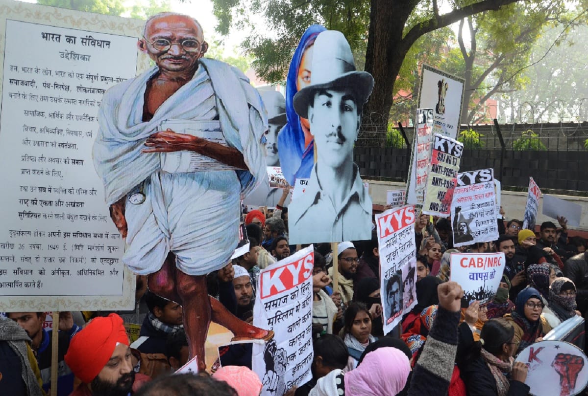 Citizenship Amendment Act : After Jharkhand election result questions raised inside outside in BJP