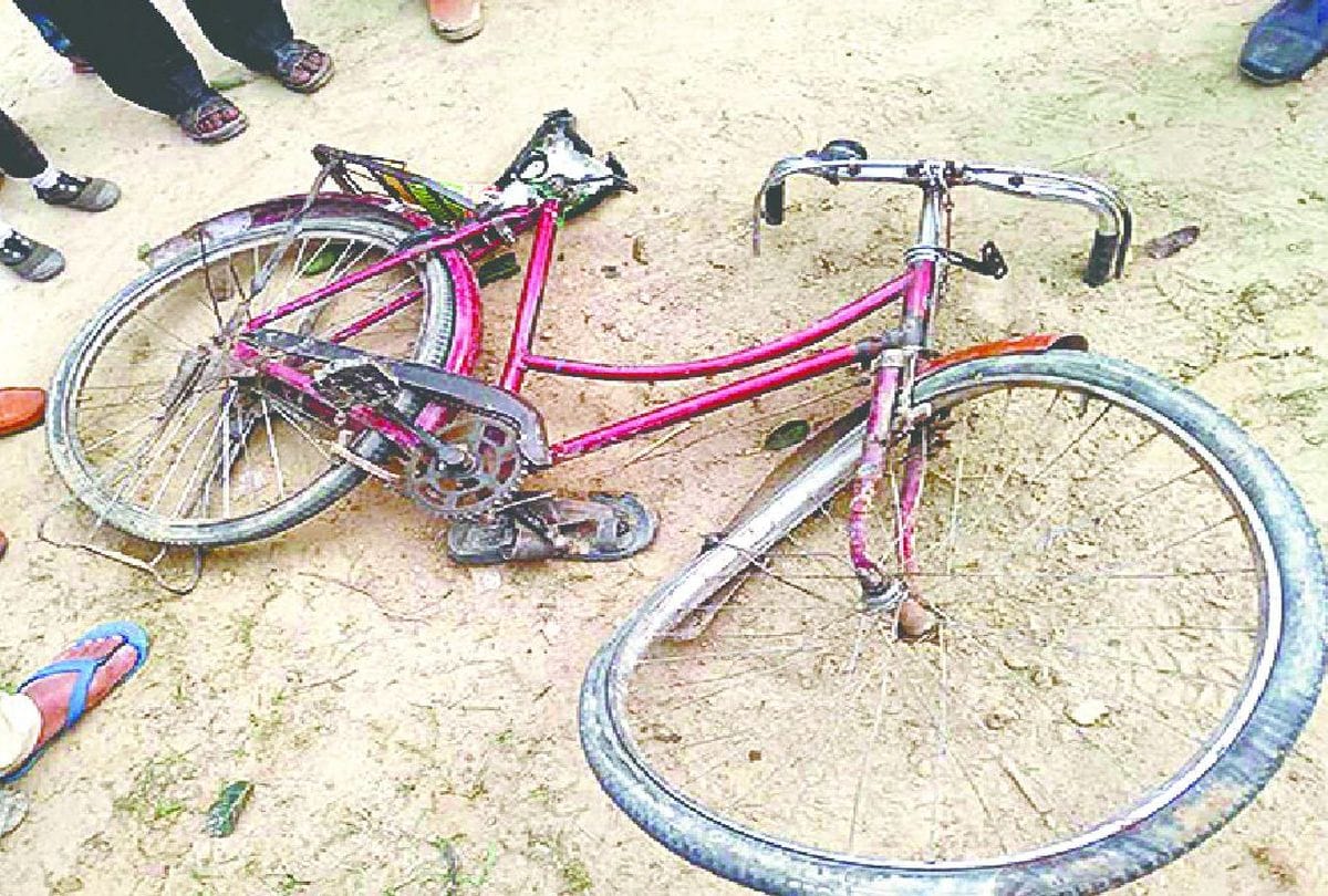Two minor brothers died due to unknown vehicle
