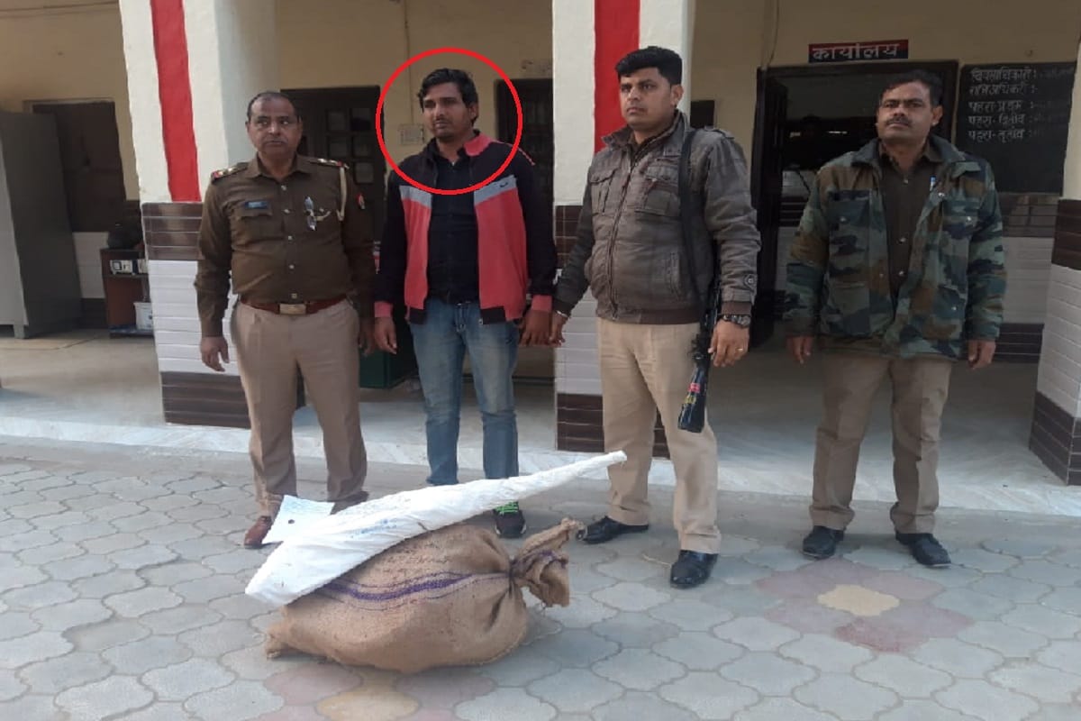 Police have busted a factory of Illegal weapon and one accused arrested in Shamli