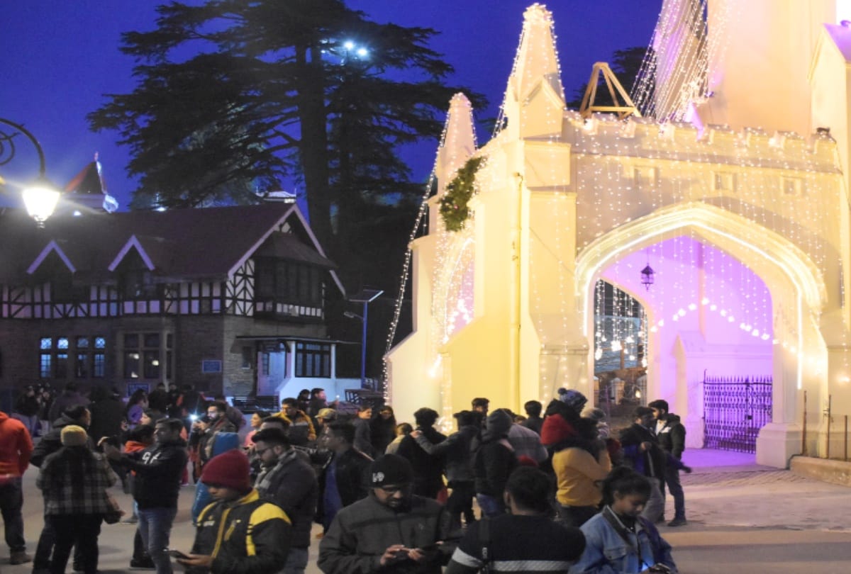 hill queen shimla ready for christmas and new year celebration