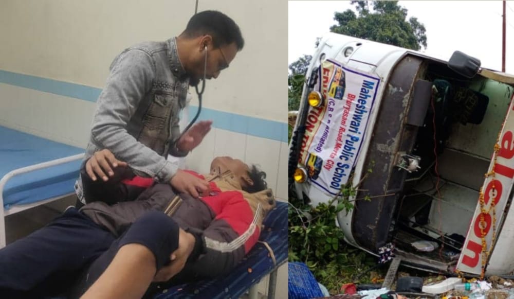 School children from Rajasthan who came to visit Nainital bus overturn on the road