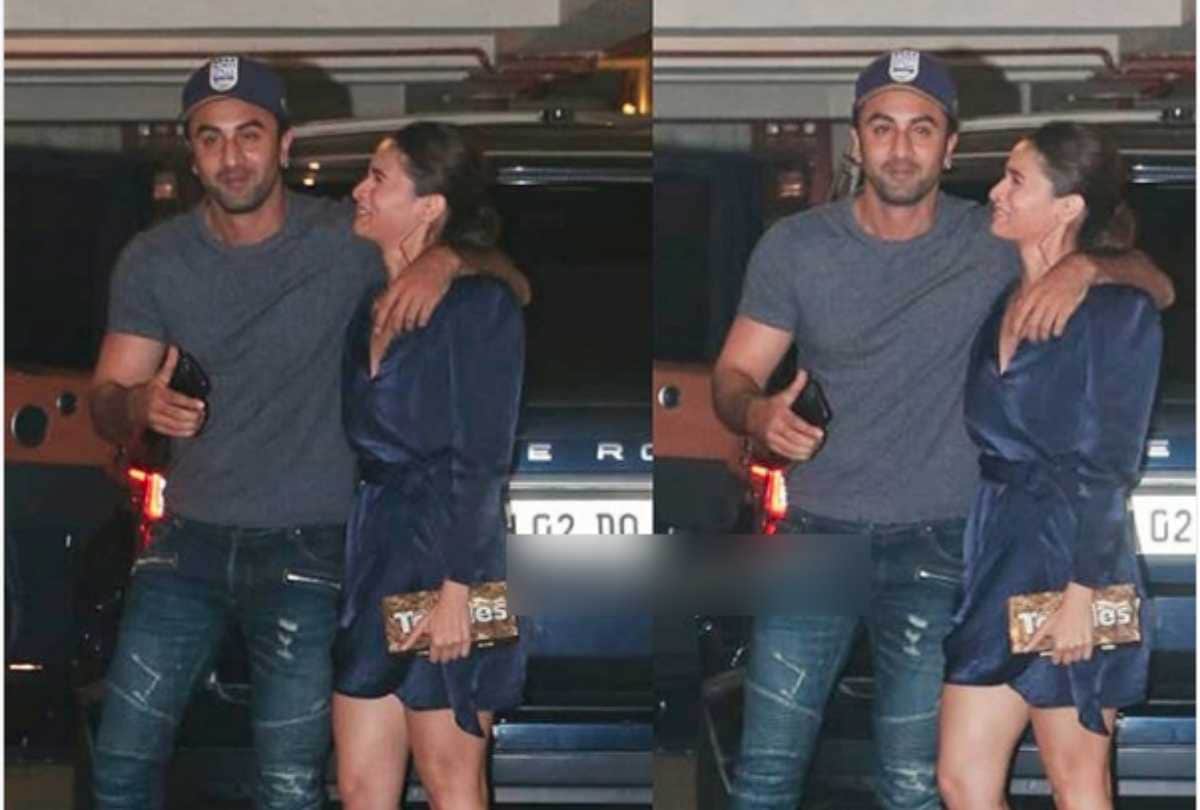 kareena kapoor to arpita khan celebrate christmas party