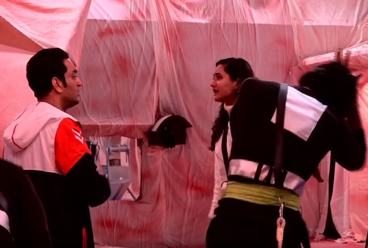 Bigg Boss 13 Rashami desai Got Angry With mahira Sharma when arhaan khan hurt