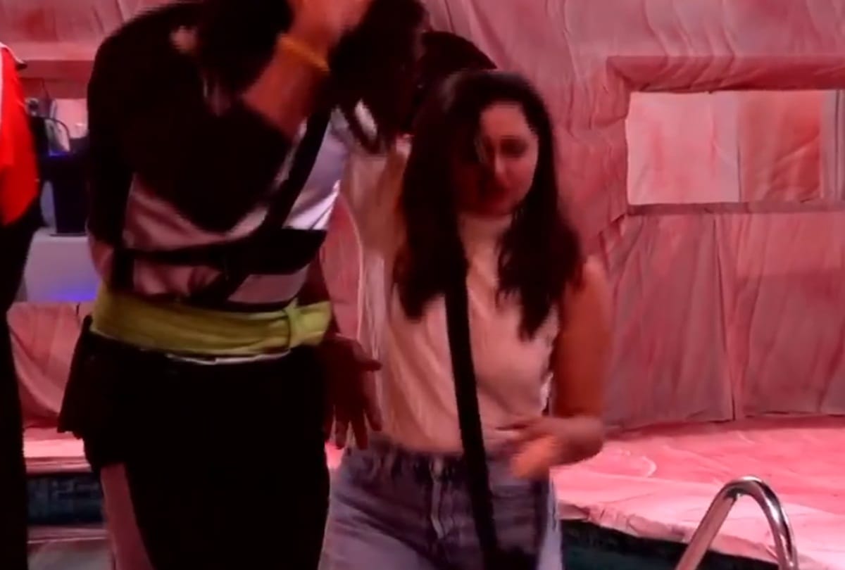 Bigg Boss 13 Rashami desai Got Angry With mahira Sharma when arhaan khan hurt