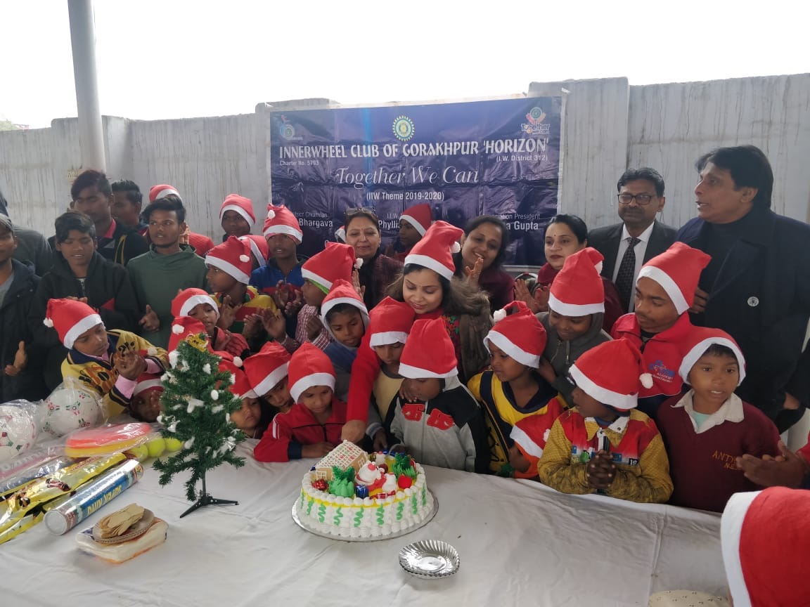 inerwhile club celebrated critmas in gorakhpur