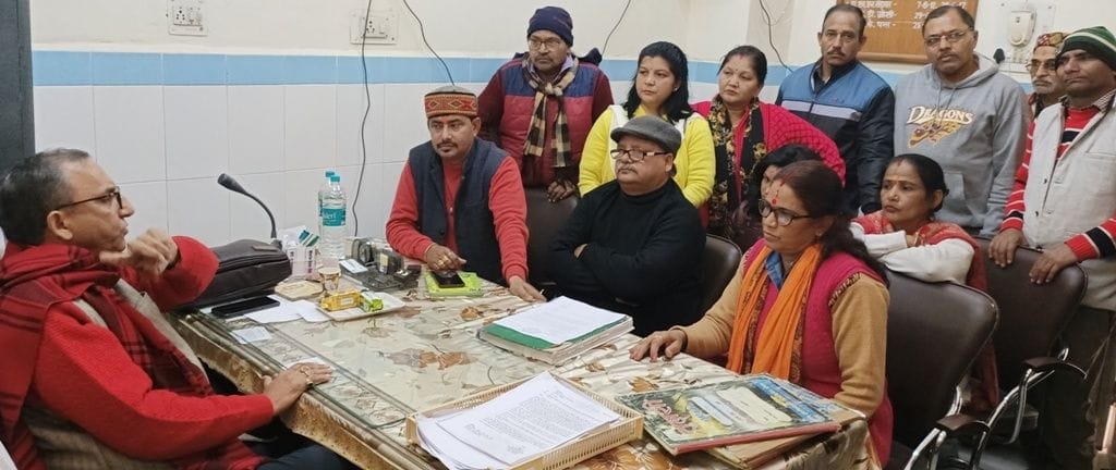 bjp members point out cms against parking
