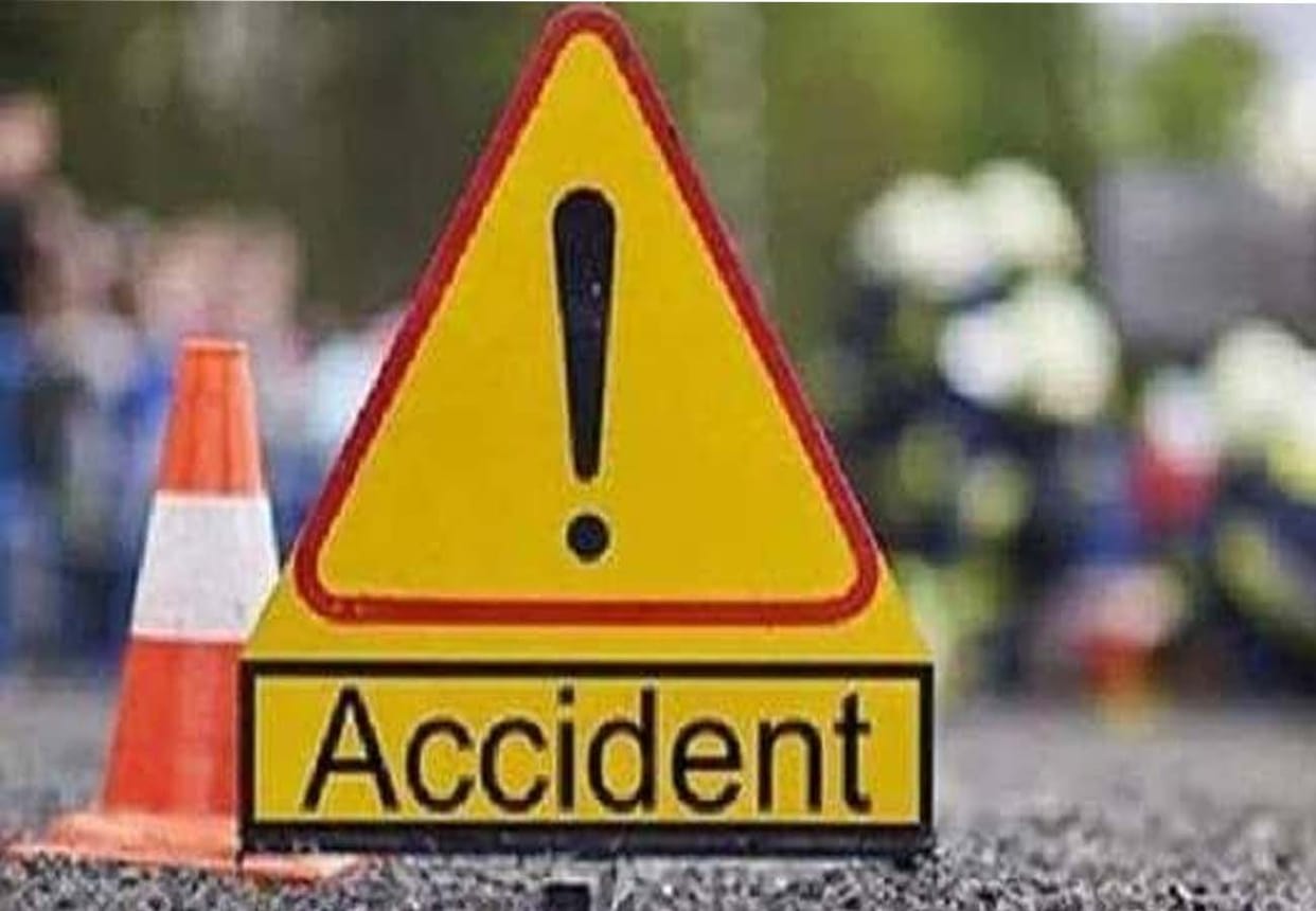 Bihar auto and pickup van collision in Muzaffarpur