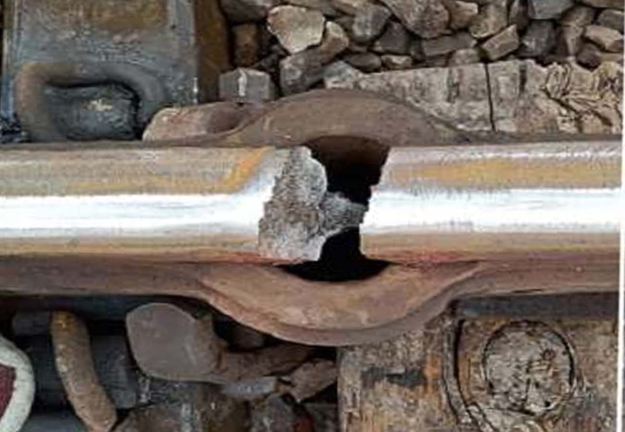 track fracture in kanpur dehat, rail route affected
