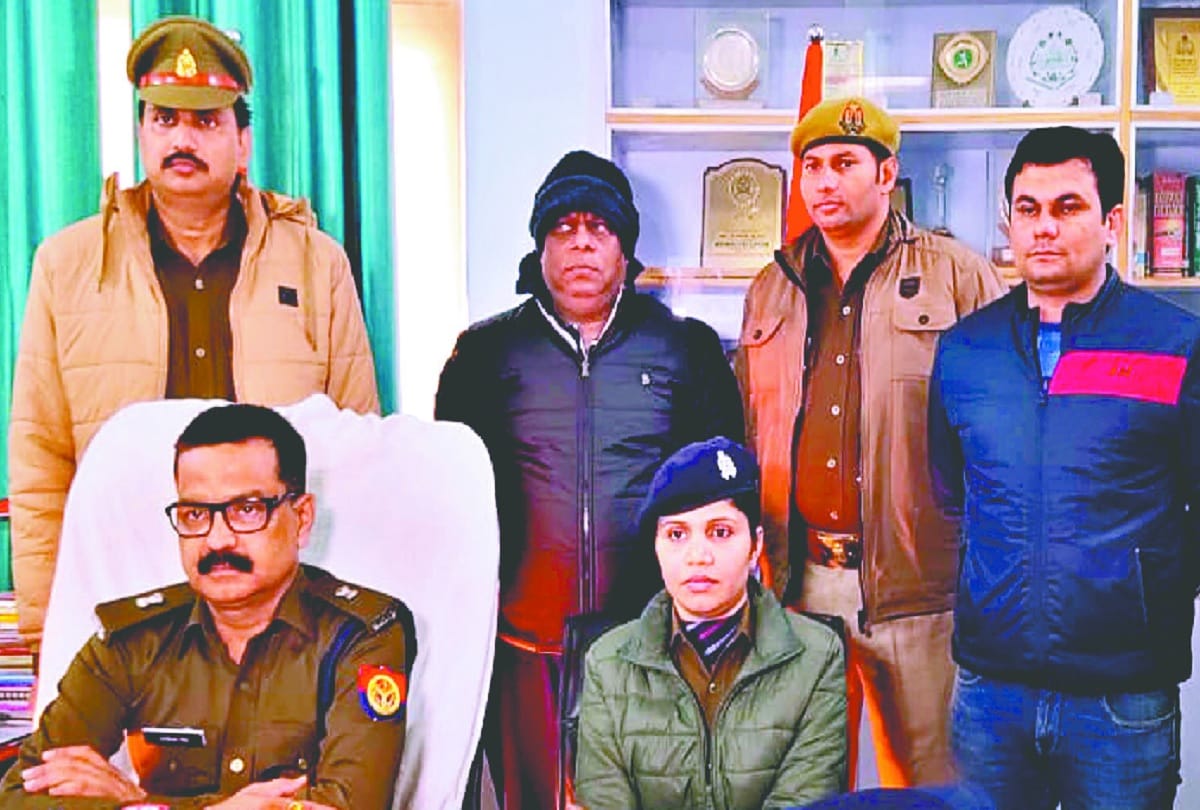 Noida Police arrested builder who sold same flat to multiple people