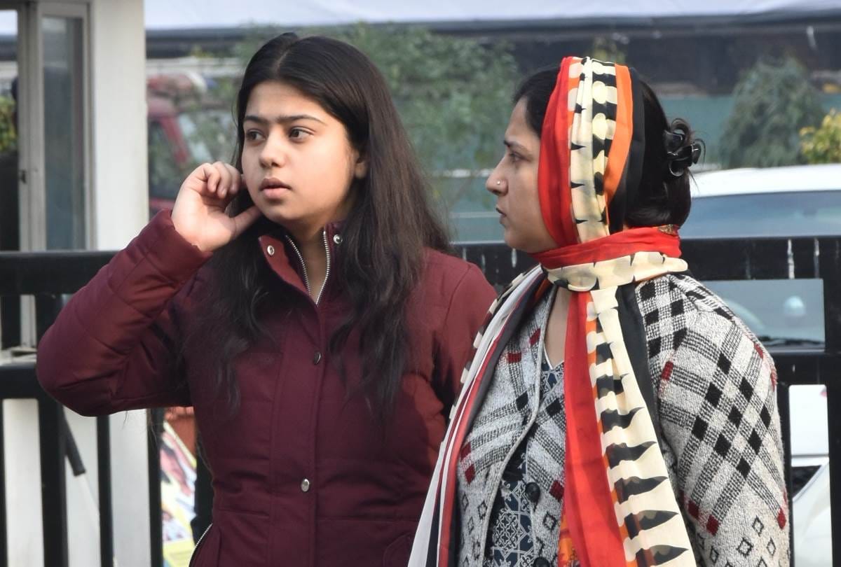 weather update: maximum and minimum temperature go down in lucknow